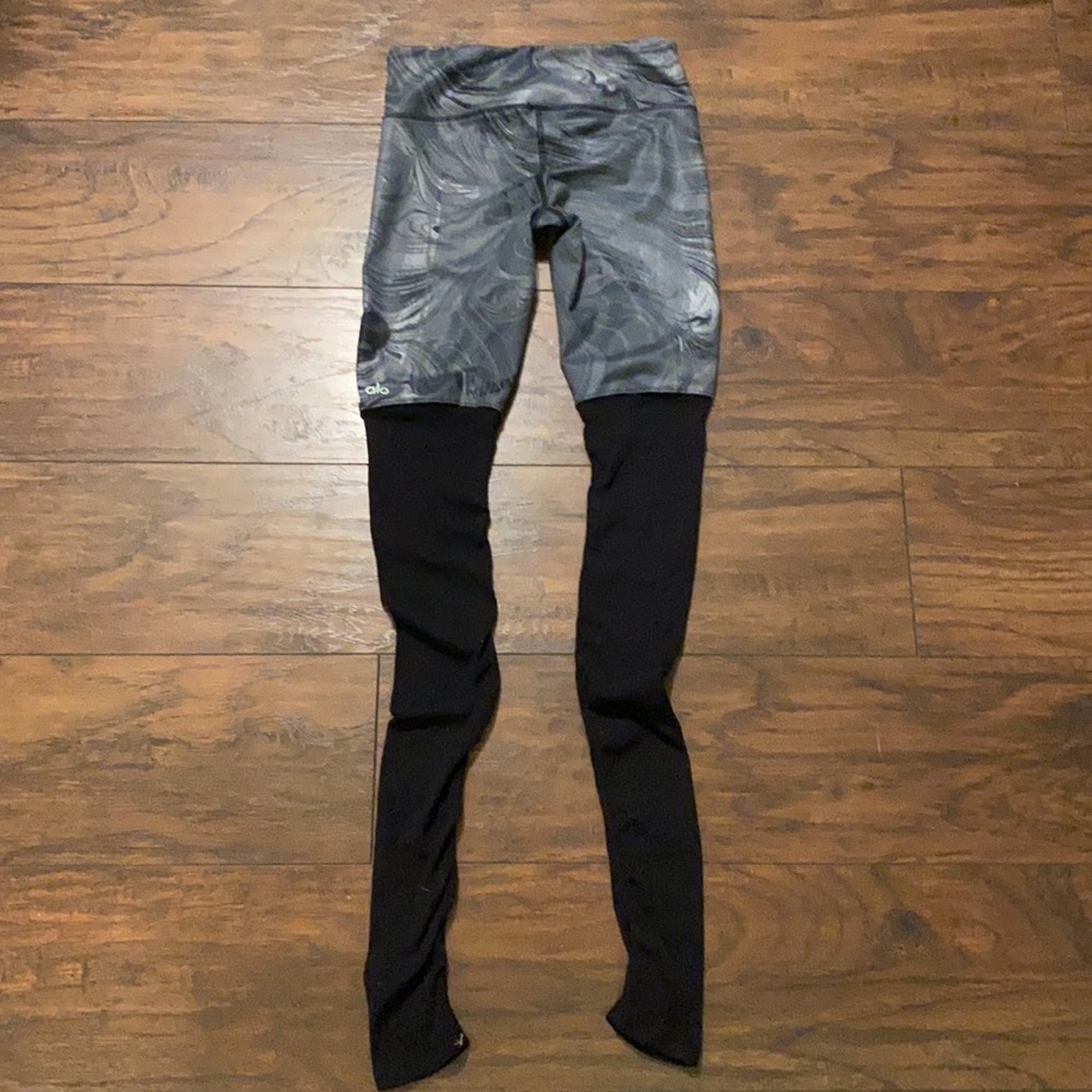 Alo Yoga High Waisted Goddess Legging XS - Picture 8 of 9
